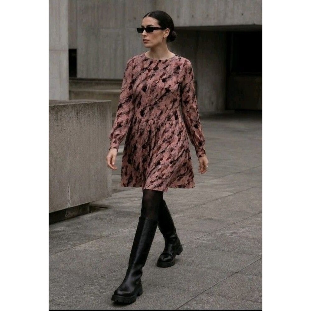 JUST FEMALE Waves Dress Mauve Black Abstract Print Long Sleeve Scandinavian